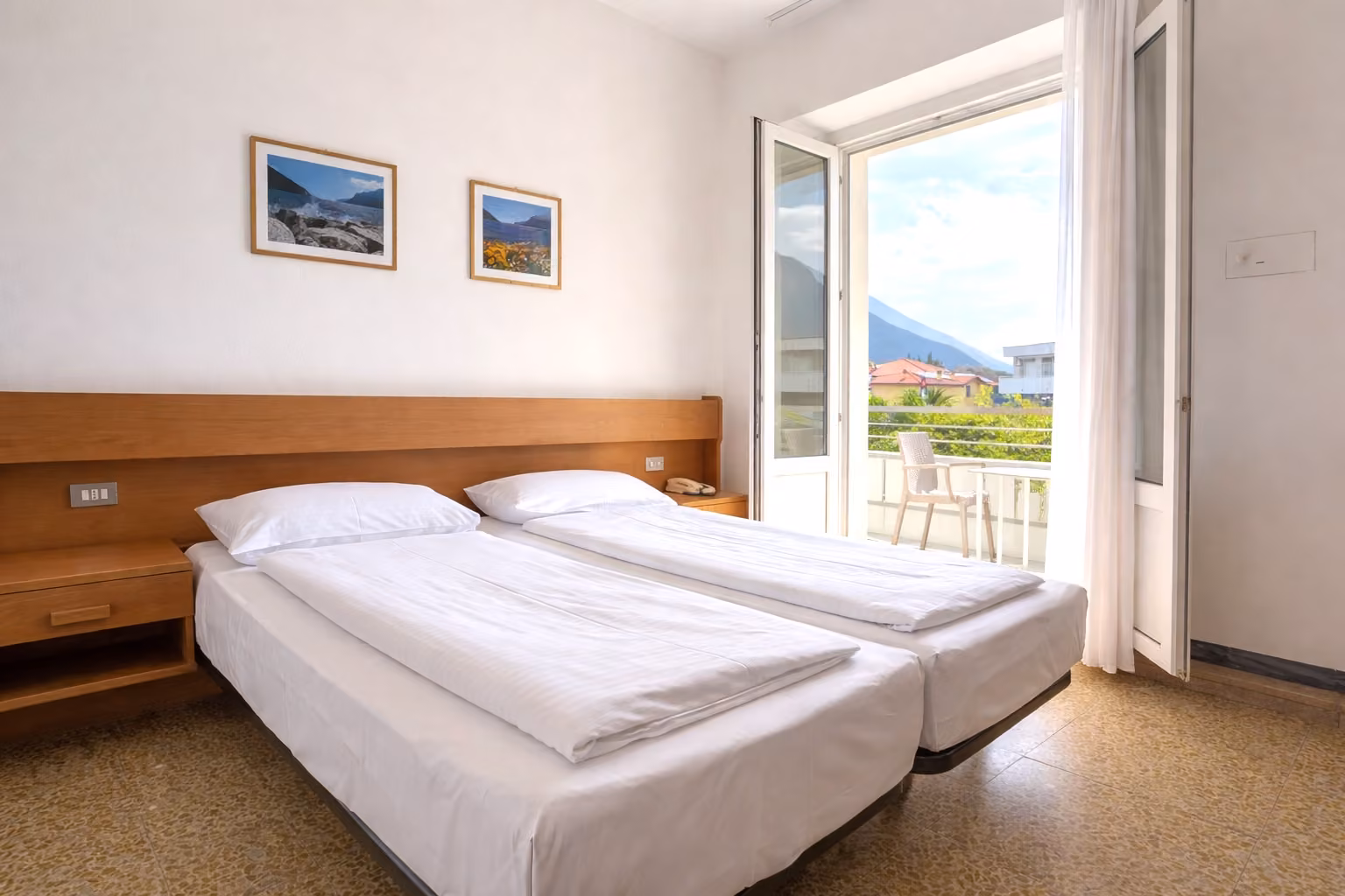 Camere BalconeAltre Foto